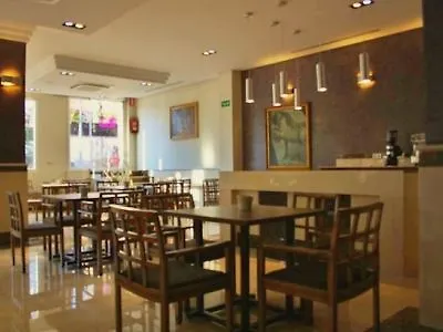 Sevilla 4* Ρόντα