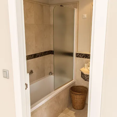 Sevilla 4* Ρόντα